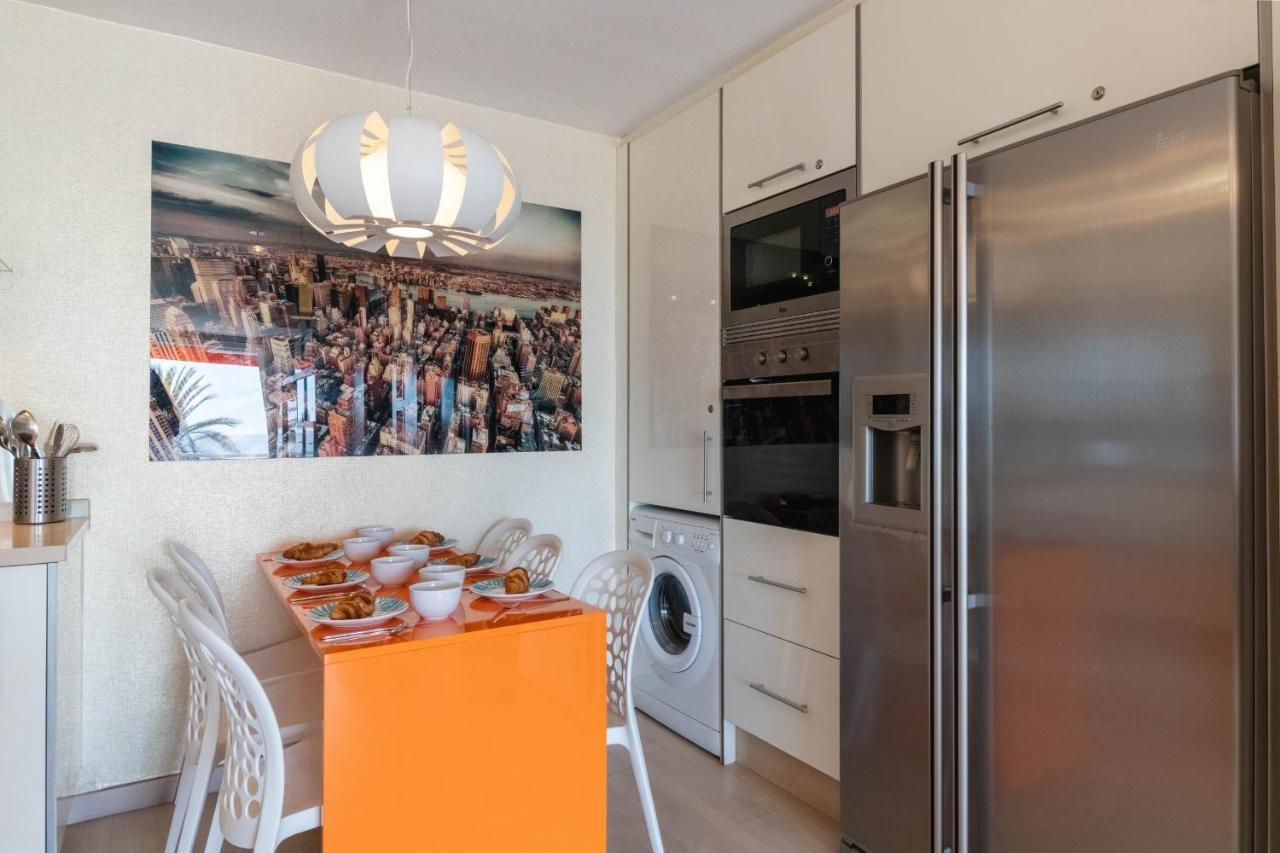 Апартаменты A Few Steps From The Beach Of Las Vistas Лос Кристианос Экстерьер фото